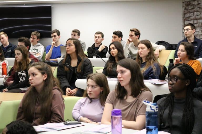 H.E. Dr. Husam Zomlot Gives A Lecture In The University Of Warwick 10