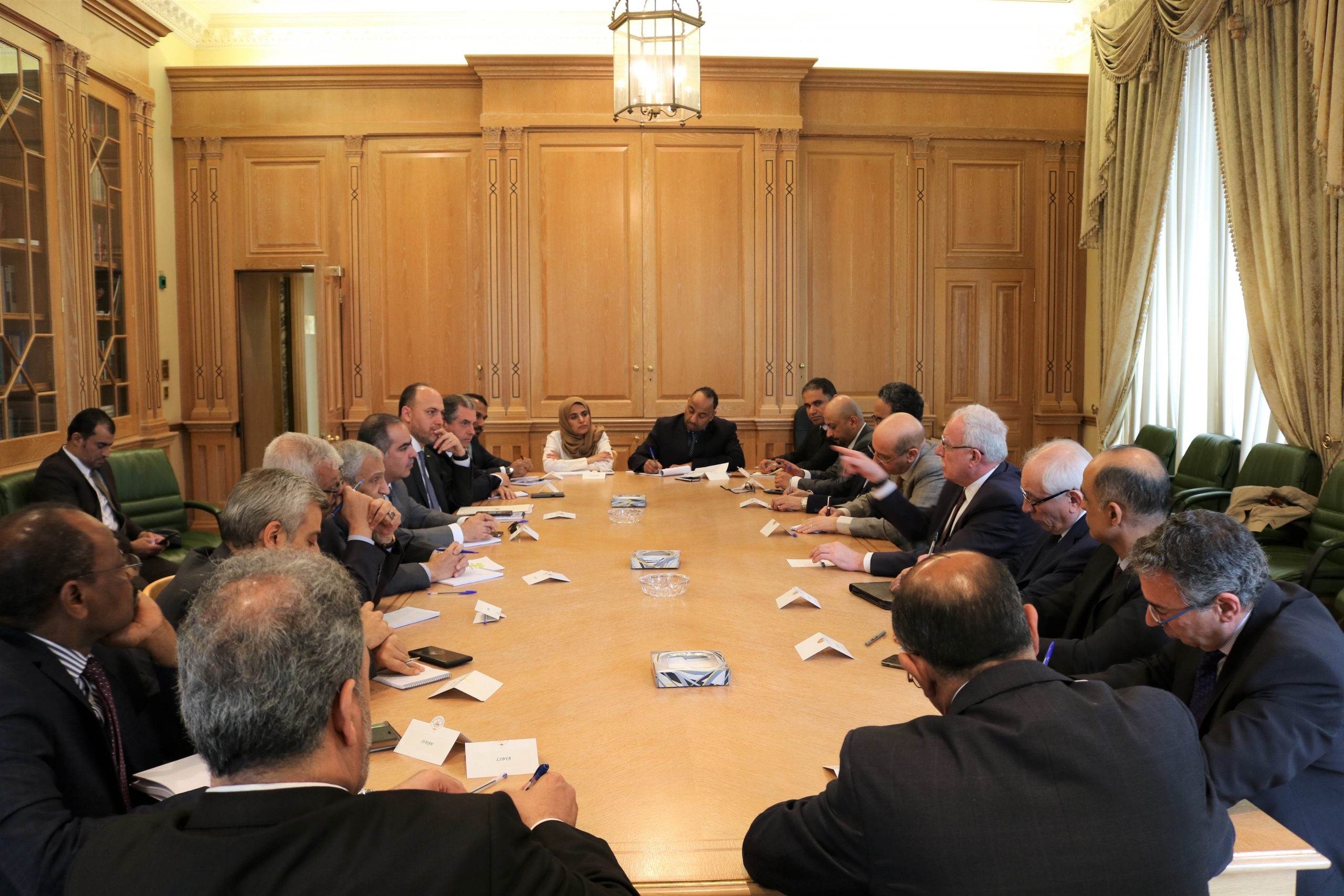 Arab Ambassadors Urge Britain To Reject Trump’s “Deal Of The Century” 04